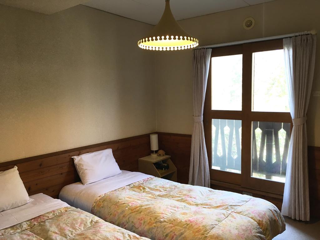 Pension Newman Karuizawa Exterior photo